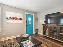 Heart of Westport!  1BR - Image 4