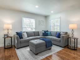 New Listing!  4 Bdrm Plaza Charmer!  Pet Friendly! - Image 3
