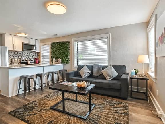 Heart of Westport!  1BR - Image 2