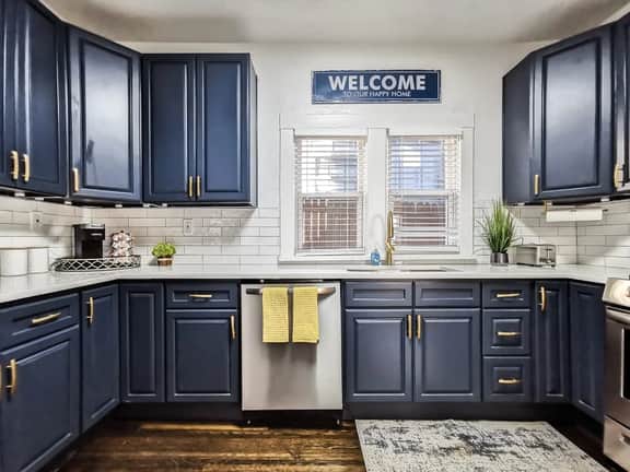 House w/ Excellent Locale. Beautifully remodeled! - Image 2