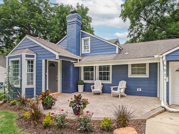 Stunning Newly Remodeled Home-Amazing Location - Image 2