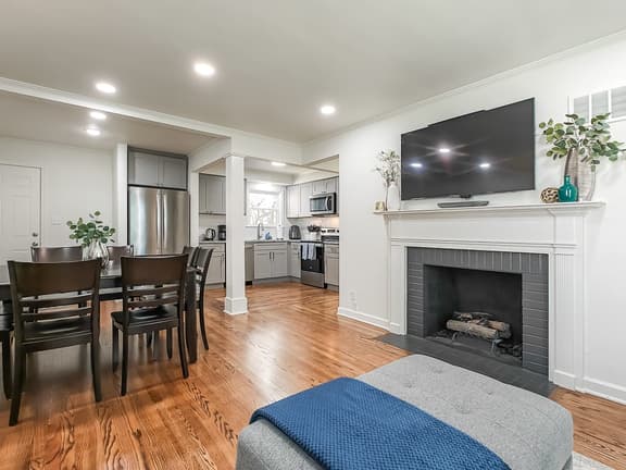 New Listing!  4 Bdrm Plaza Charmer!  Pet Friendly! - Image 1
